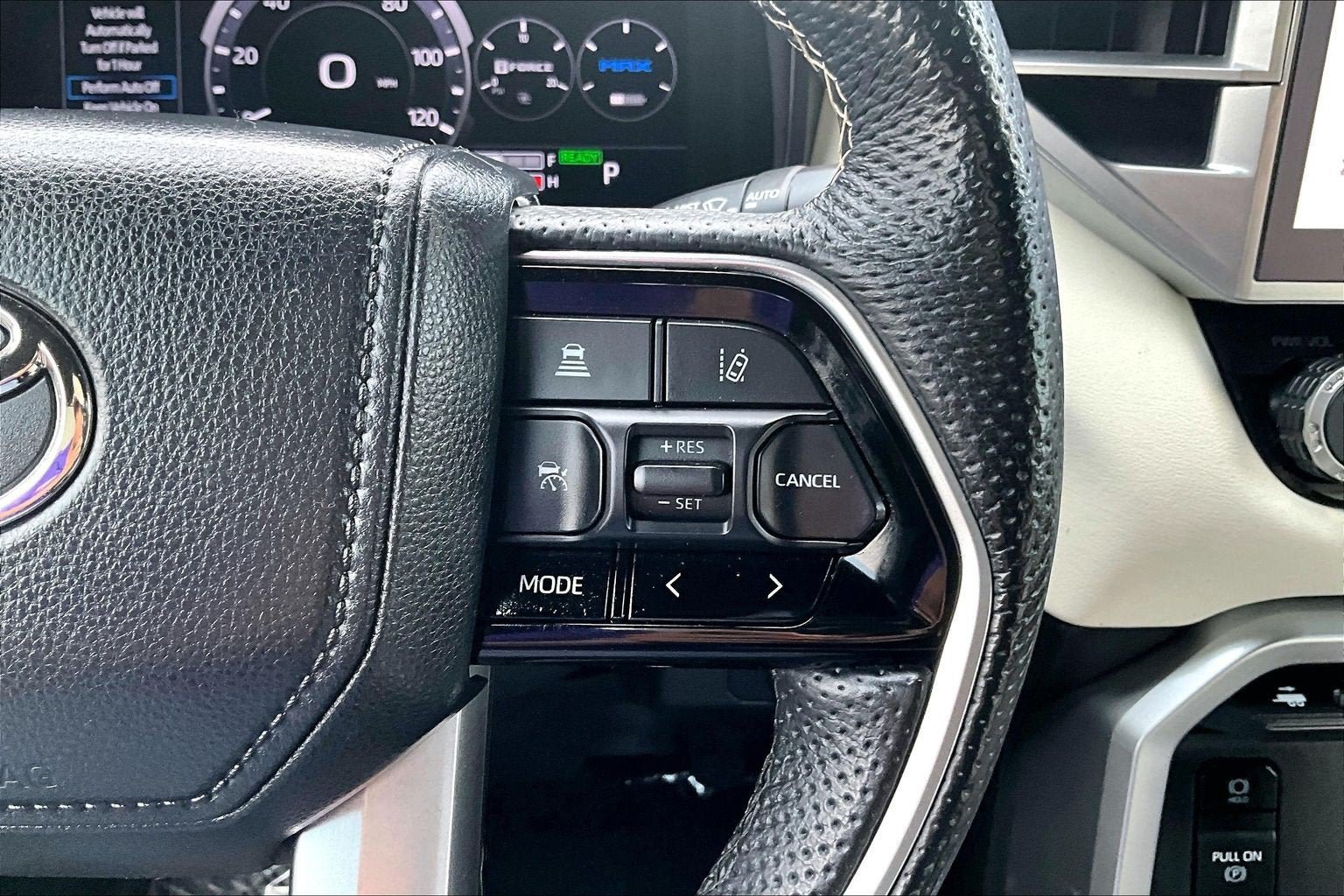 Used 2022 Toyota Tundra Capstone AWD/4WD image 18