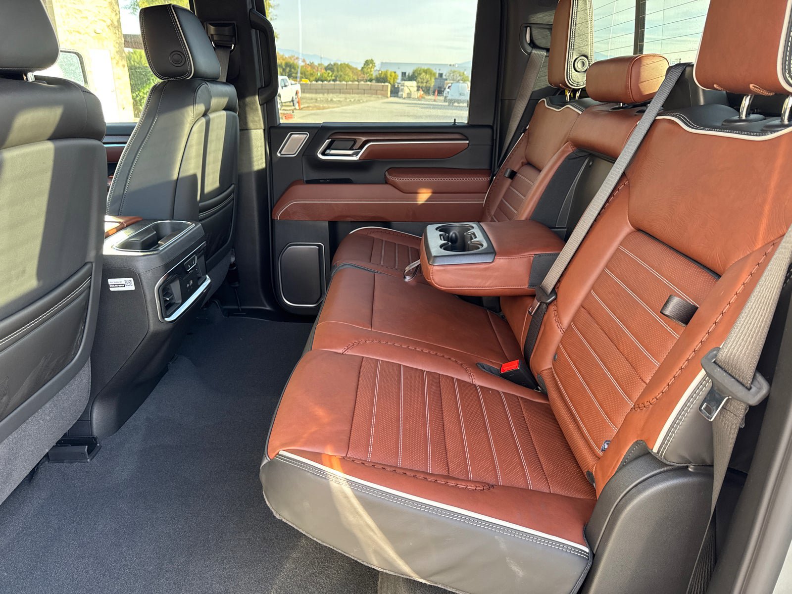 New 2026 GMC Sierra 3500 Denali Ultimate w/ LPO, Black Badging Package image 21