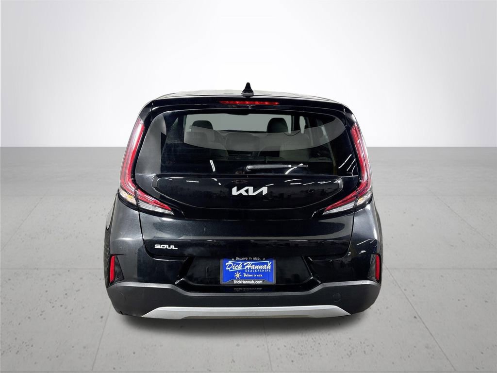 Certified 2023 Kia Soul LX image 8