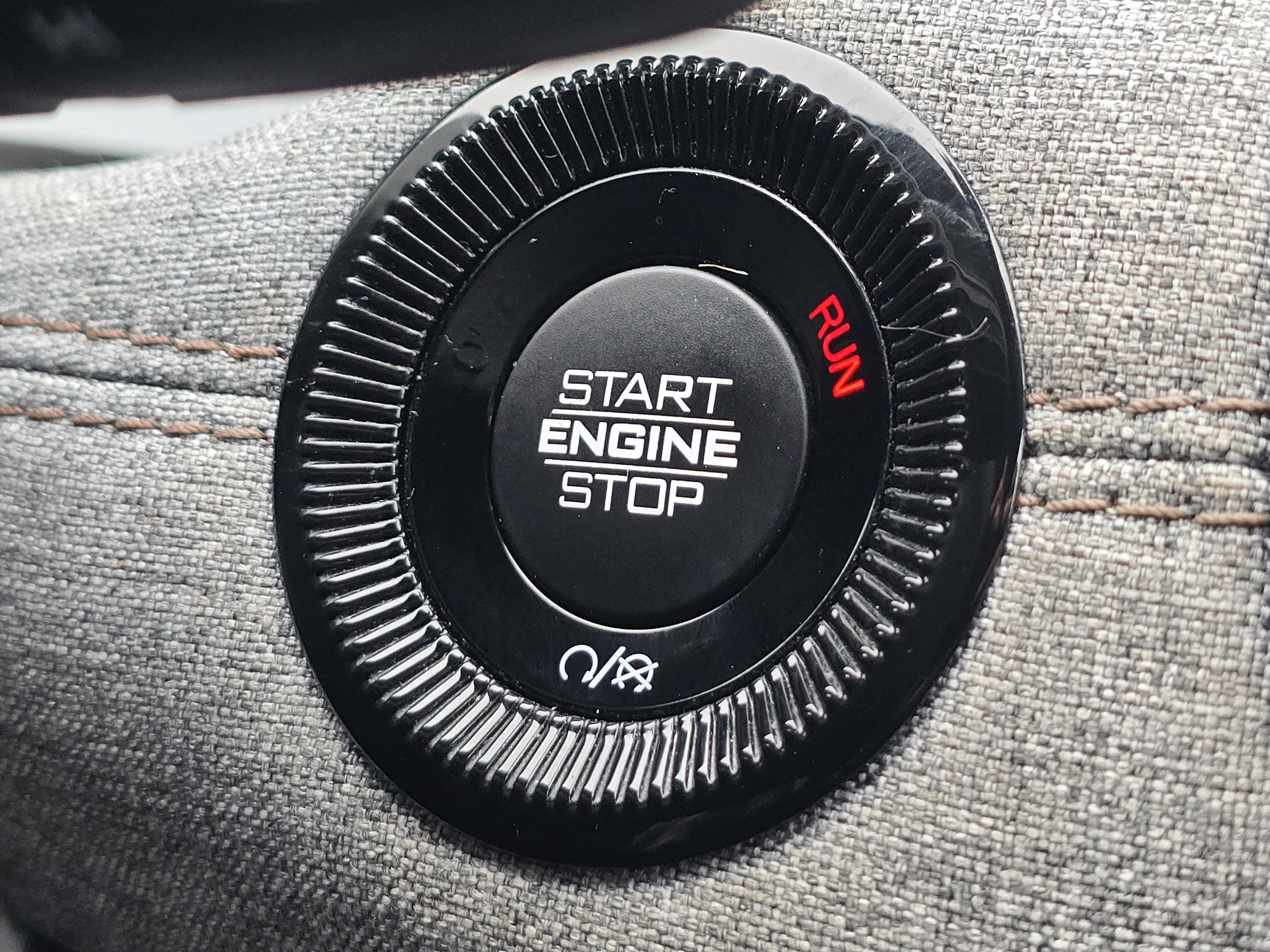 Used 2022 Jeep Compass Latitude image 25