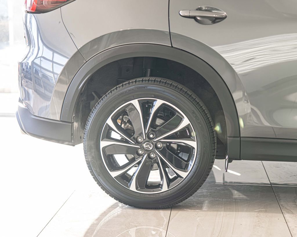 Used 2023 MAZDA CX-5 AWD 2.5 S w/ Premium Package image 12