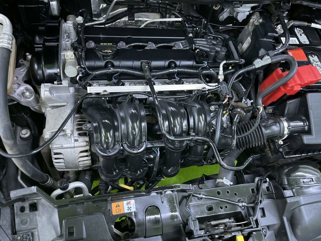 Used 2019 Ford Fiesta SE w/ Cold Weather Package image 17