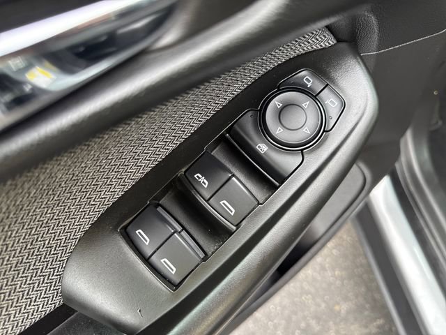 Used 2025 Chevrolet TrailBlazer LT AWD/4WD image 21