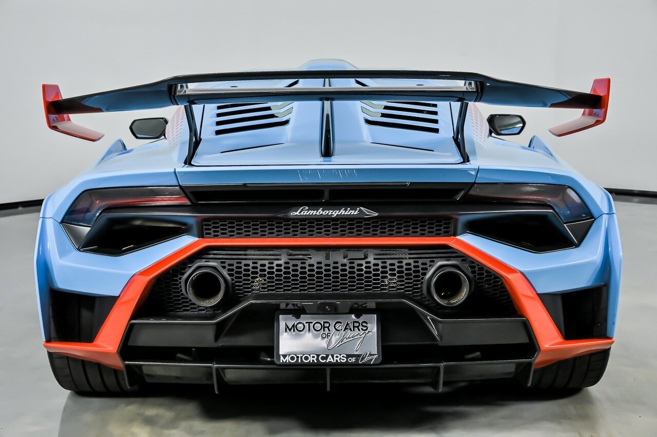 Used 2022 Lamborghini Huracan STO RWD image 11