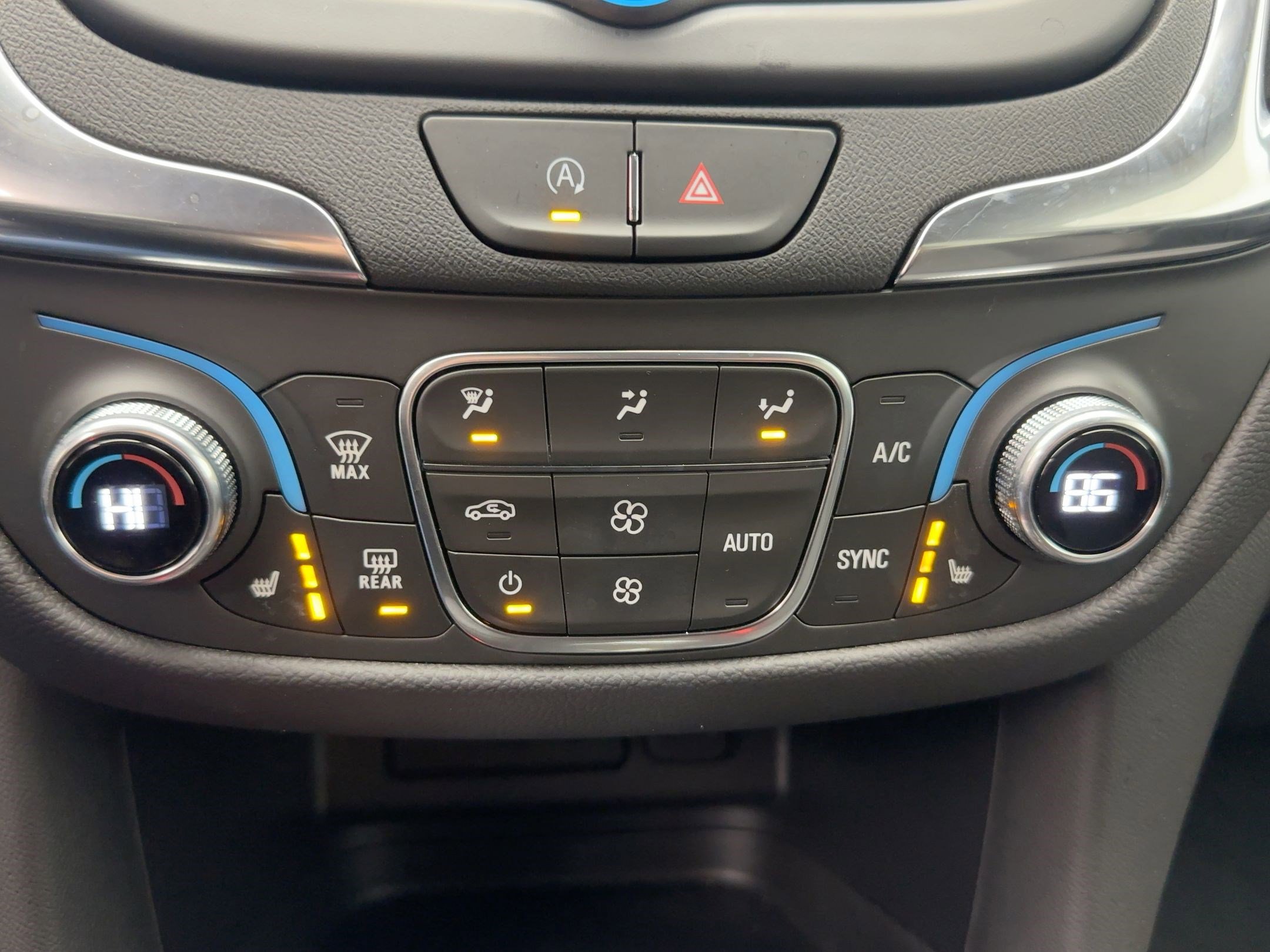 Certified 2024 Chevrolet Equinox LT image 18