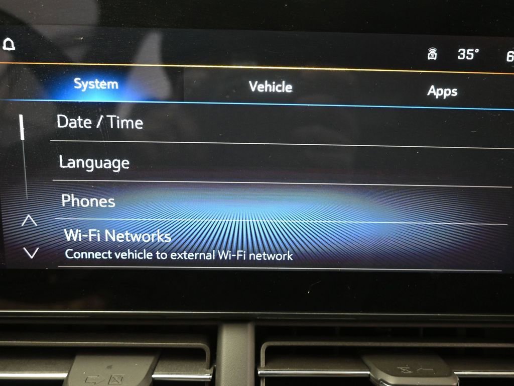 Used 2024 Chevrolet Trax LT w/ LT Convenience Package image 26