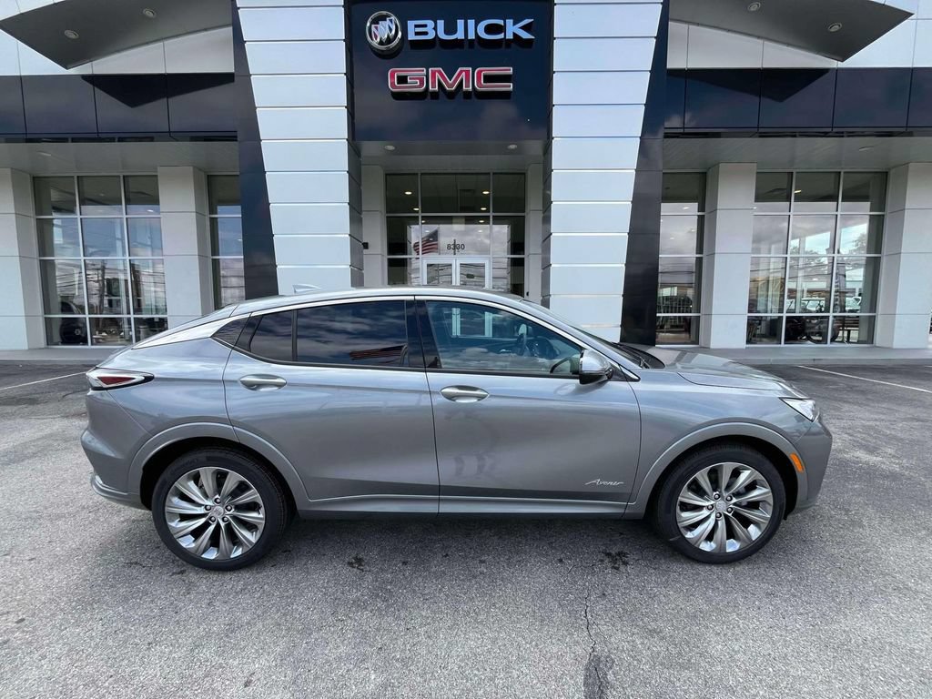 New 2026 Buick Envista Avenir FWD image 2