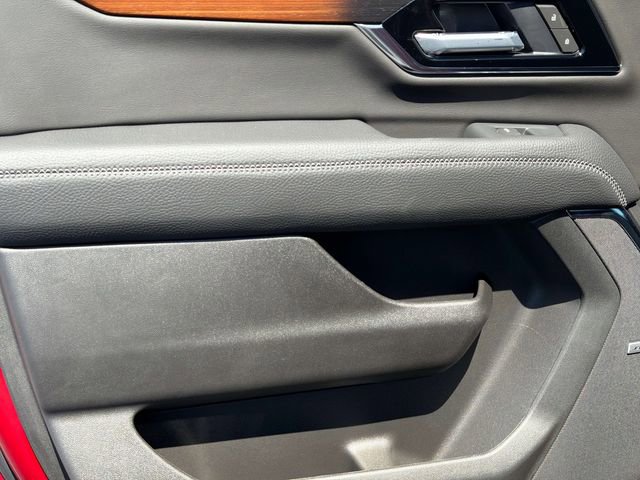 New 2026 GMC Yukon XL Denali w/ Denali Reserve Package image 11