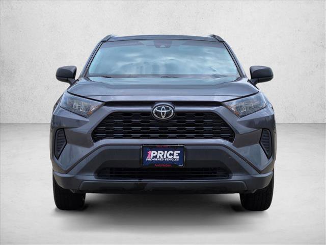 Used 2020 Toyota RAV4 LE AWD/4WD video 2