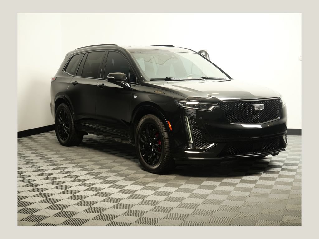 Used 2023 Cadillac XT6 Sport w/ LPO, ONYX Package AWD/4WD image 1