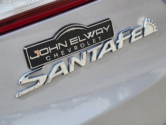 Used 2017 Hyundai Santa Fe SE AWD/4WD image 13