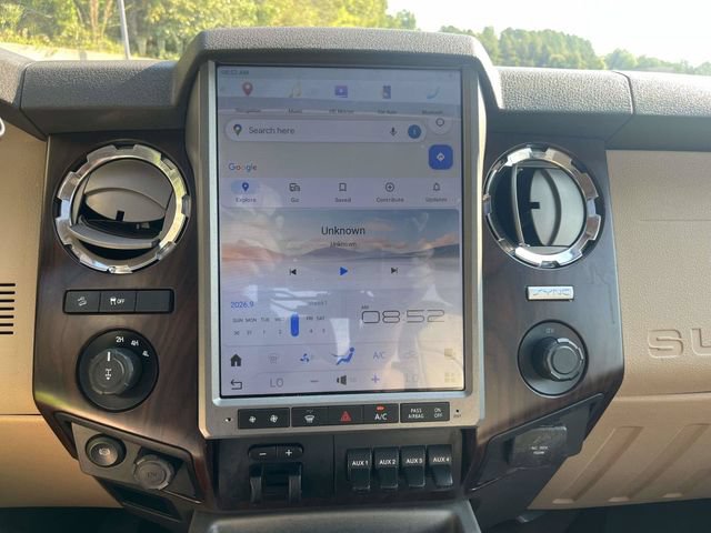 Used 2016 Ford F250 Lariat w/ Lariat Ultimate Package AWD/4WD image 29