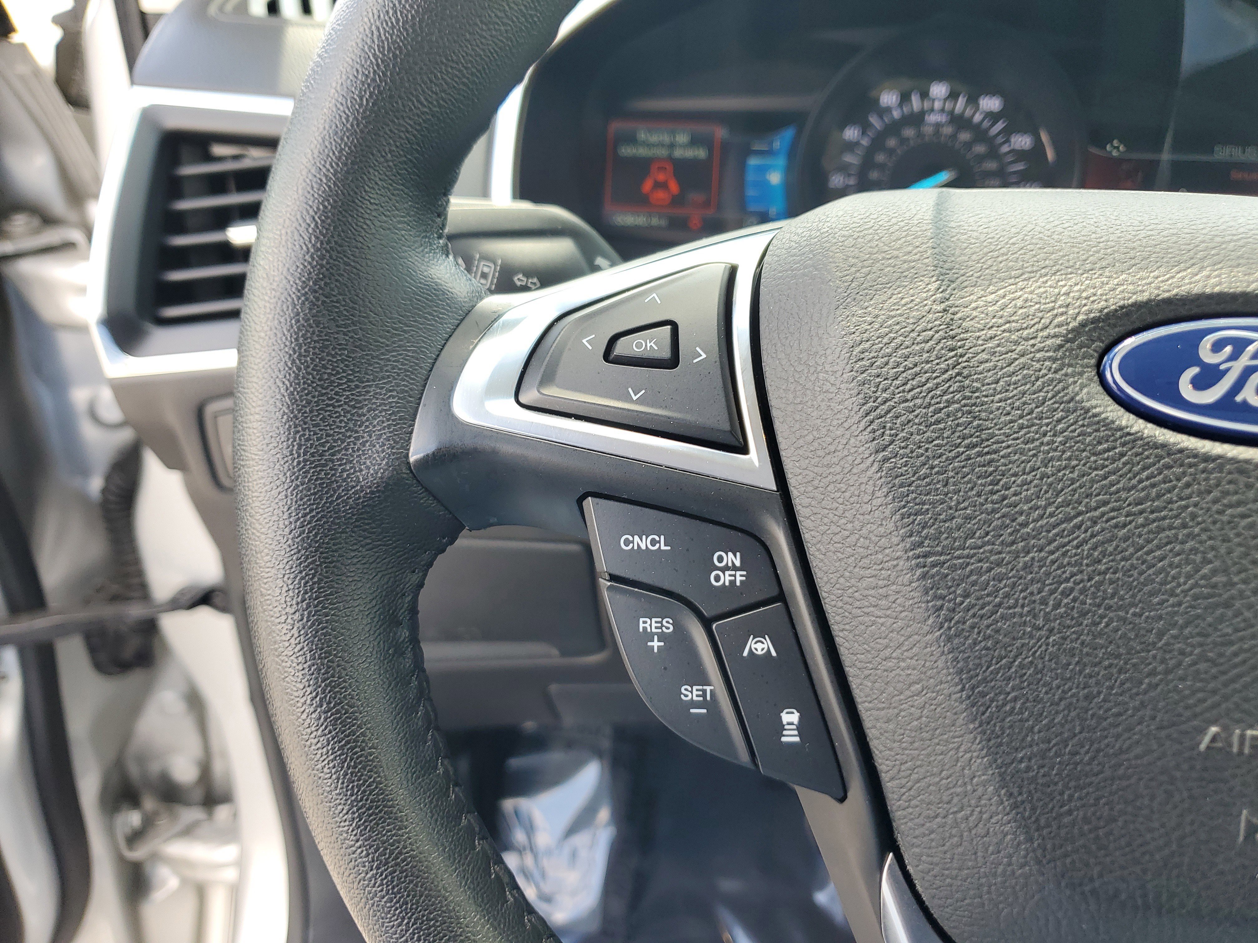 Used 2019 Ford Edge Titanium w/ Equipment Group 301A image 22