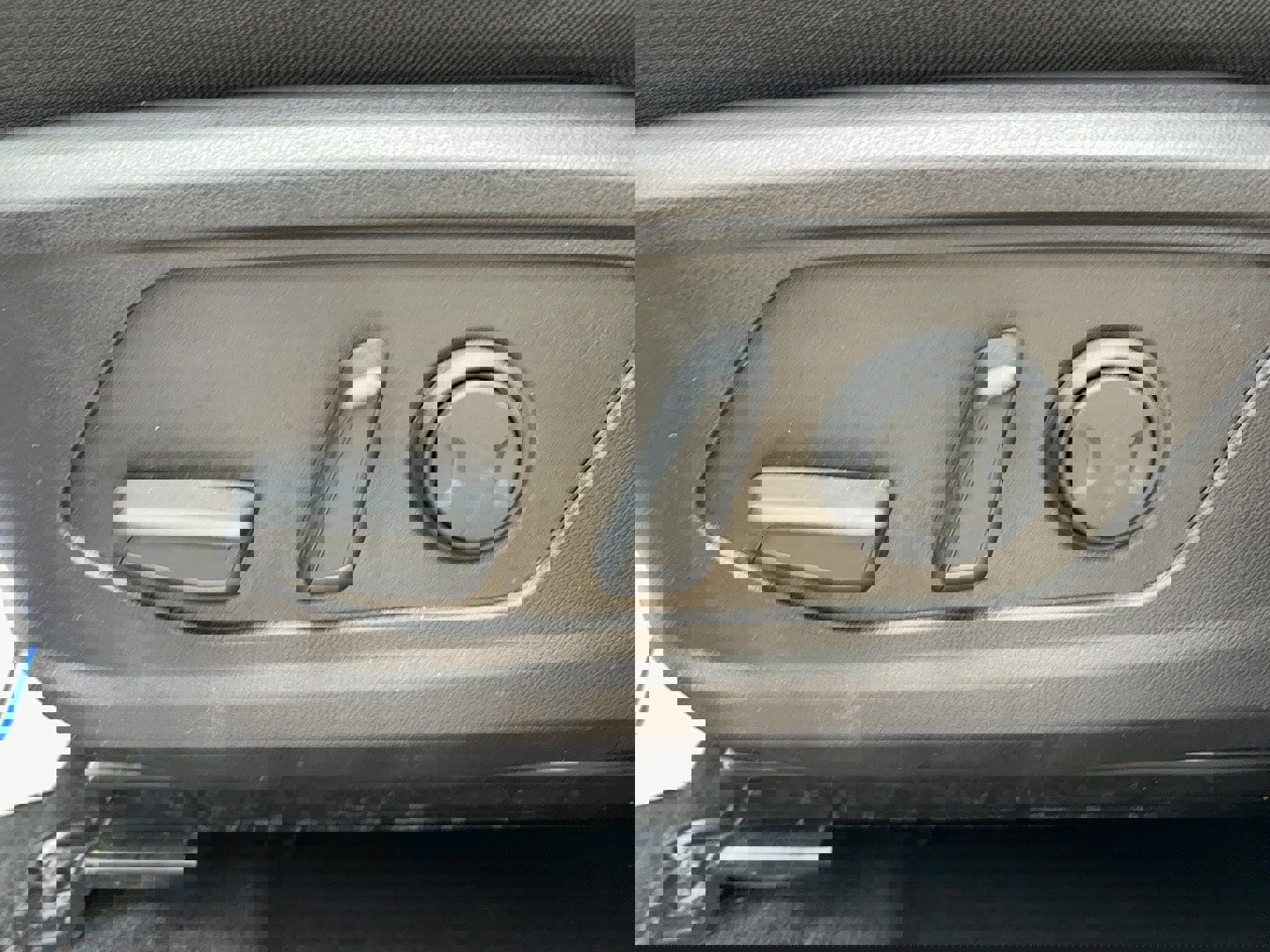 Used 2022 Hyundai Santa Cruz SEL Premium image 15