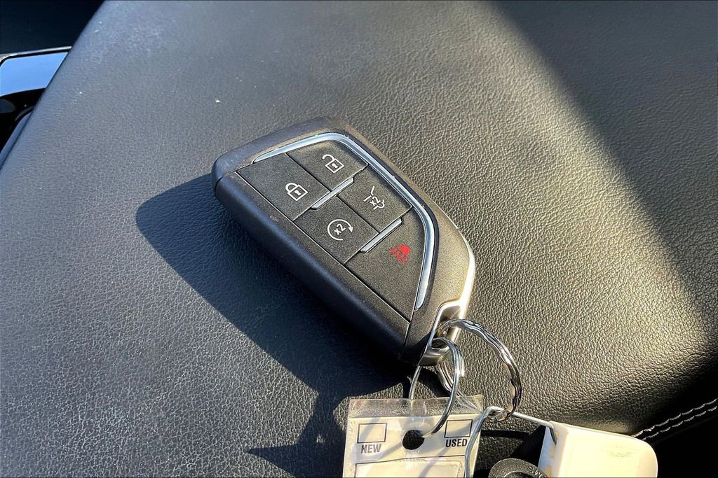 Used 2024 Cadillac Lyriq Luxury image 35