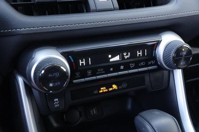 Certified 2025 Toyota RAV4 XLE image 17