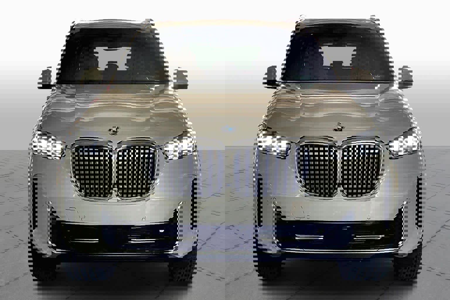 Certified 2026 BMW X5 sDrive40i image 3