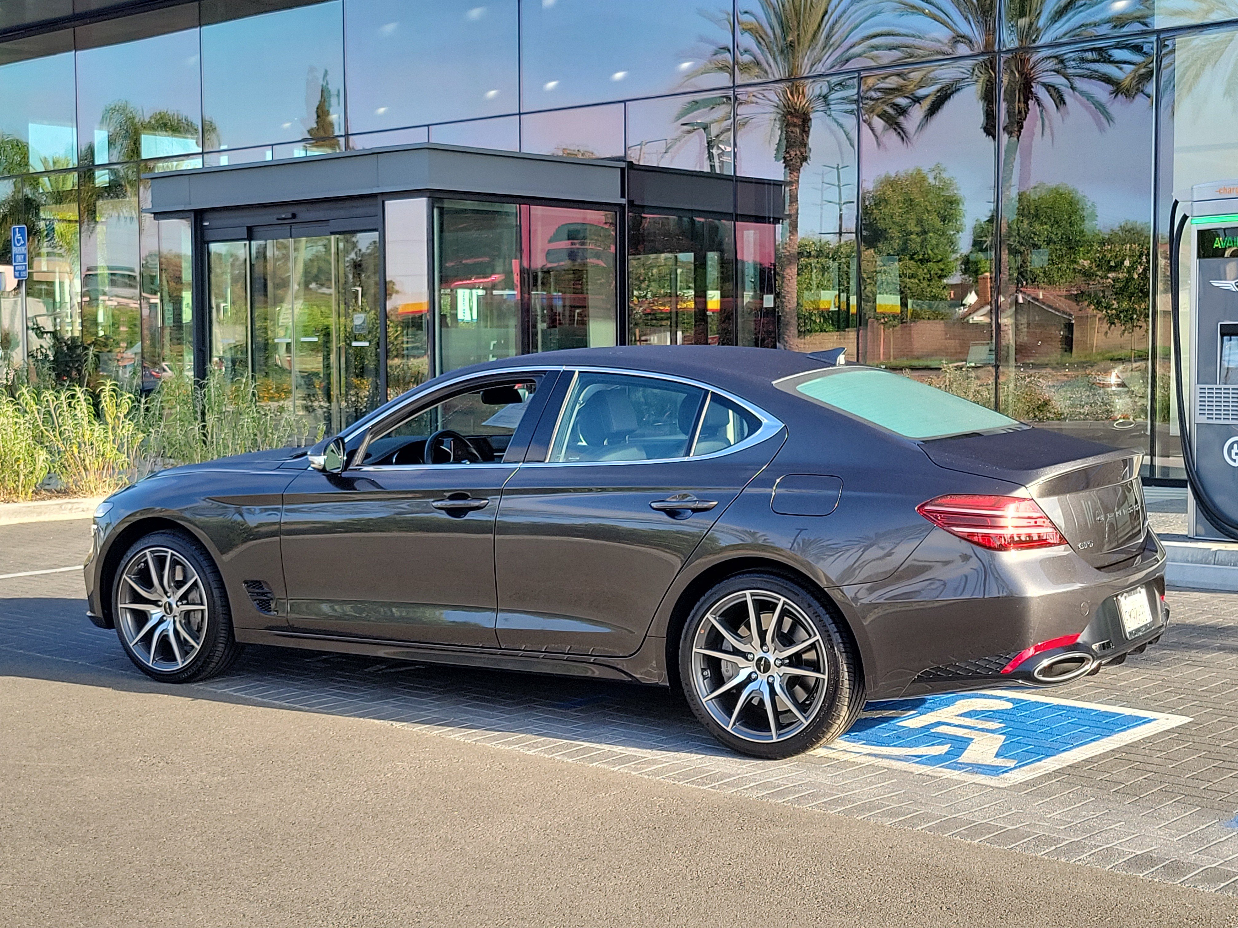 Certified 2026 Genesis G70 2.5T AWD/4WD image 27