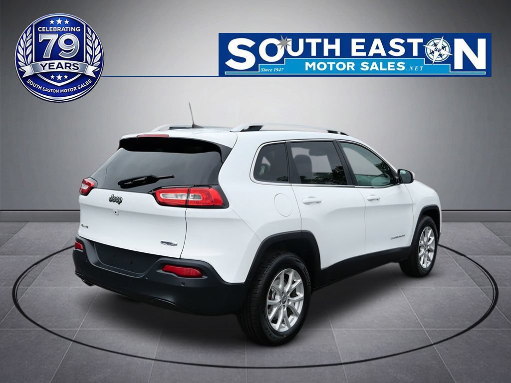 Used 2016 Jeep Cherokee Latitude w/ Safety/Convenience Group AWD/4WD image 6
