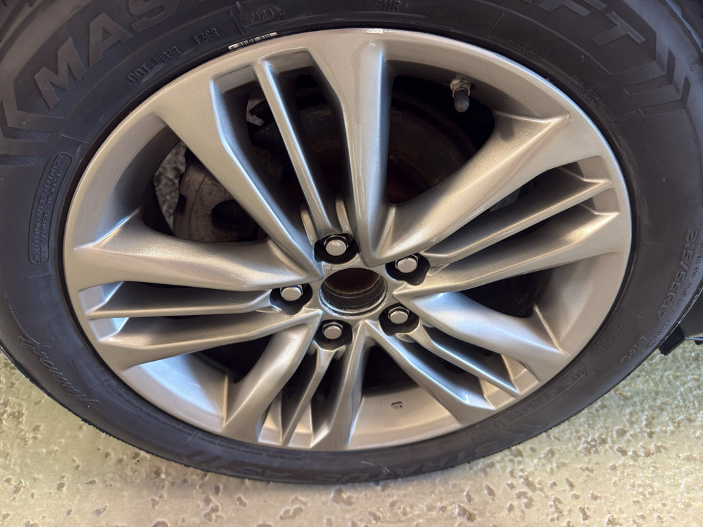 Used 2016 Toyota Camry SE FWD image 34