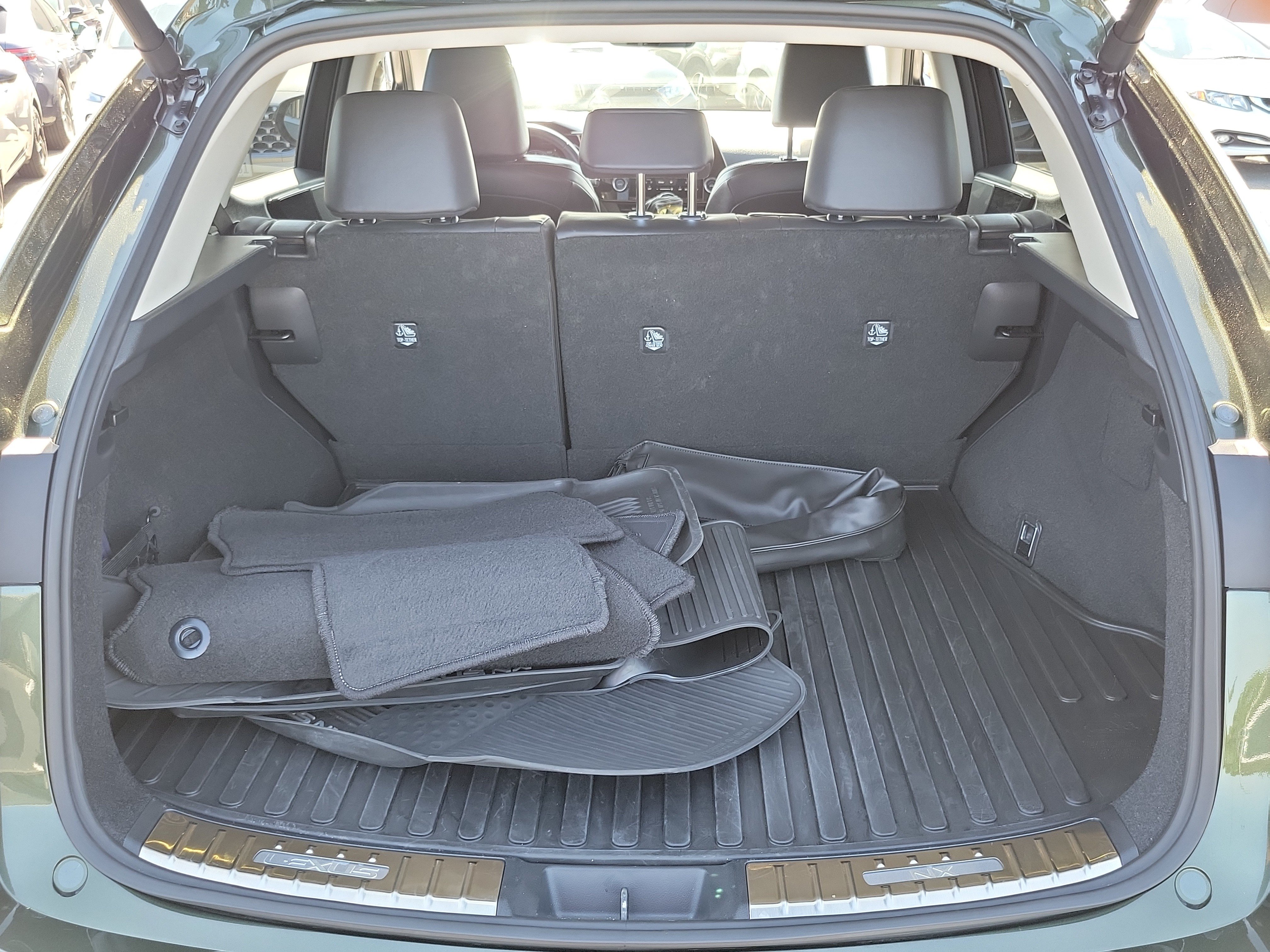 Used 2025 Lexus NX 250 FWD w/ Accessory Package (K3) image 19