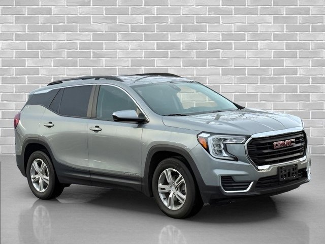 Certified 2023 GMC Terrain SLE w/ Driver Convenience Package image 9