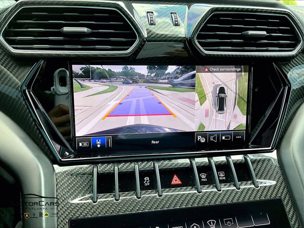 Used 2023 Lamborghini Urus Performante AWD/4WD image 19