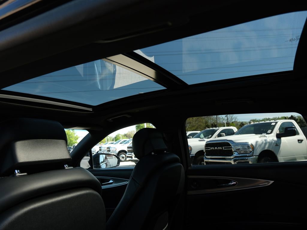 Used 2019 Lincoln Nautilus Reserve image 31