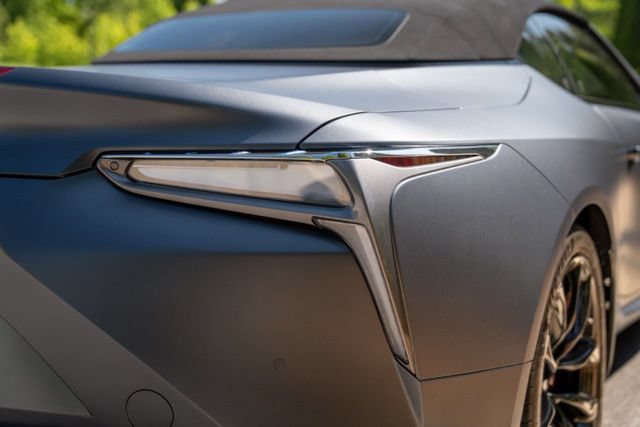 Used 2022 Lexus LC 500 Convertible w/ Touring Package RWD image 18