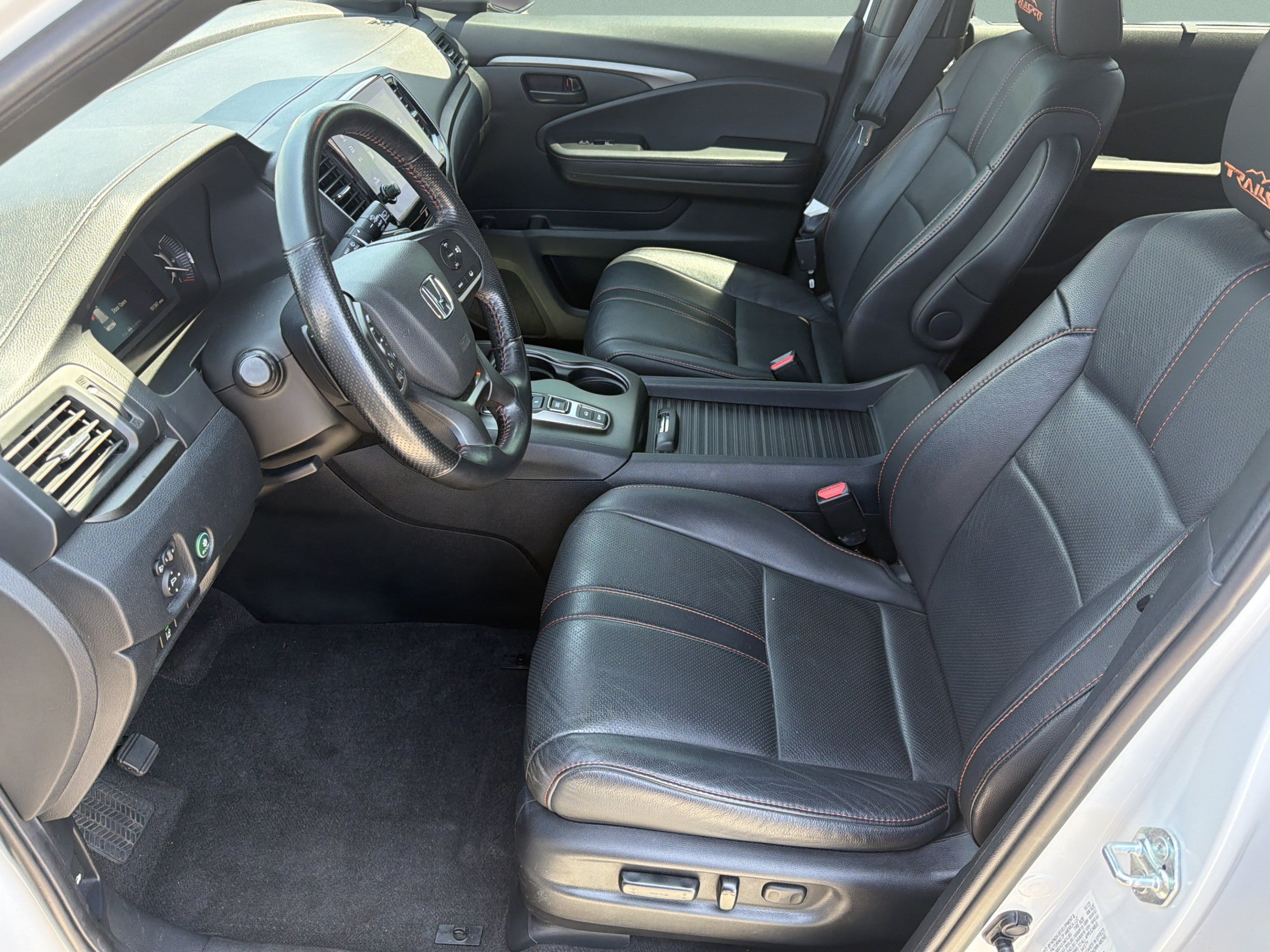 Used 2023 Honda Passport TrailSport image 15