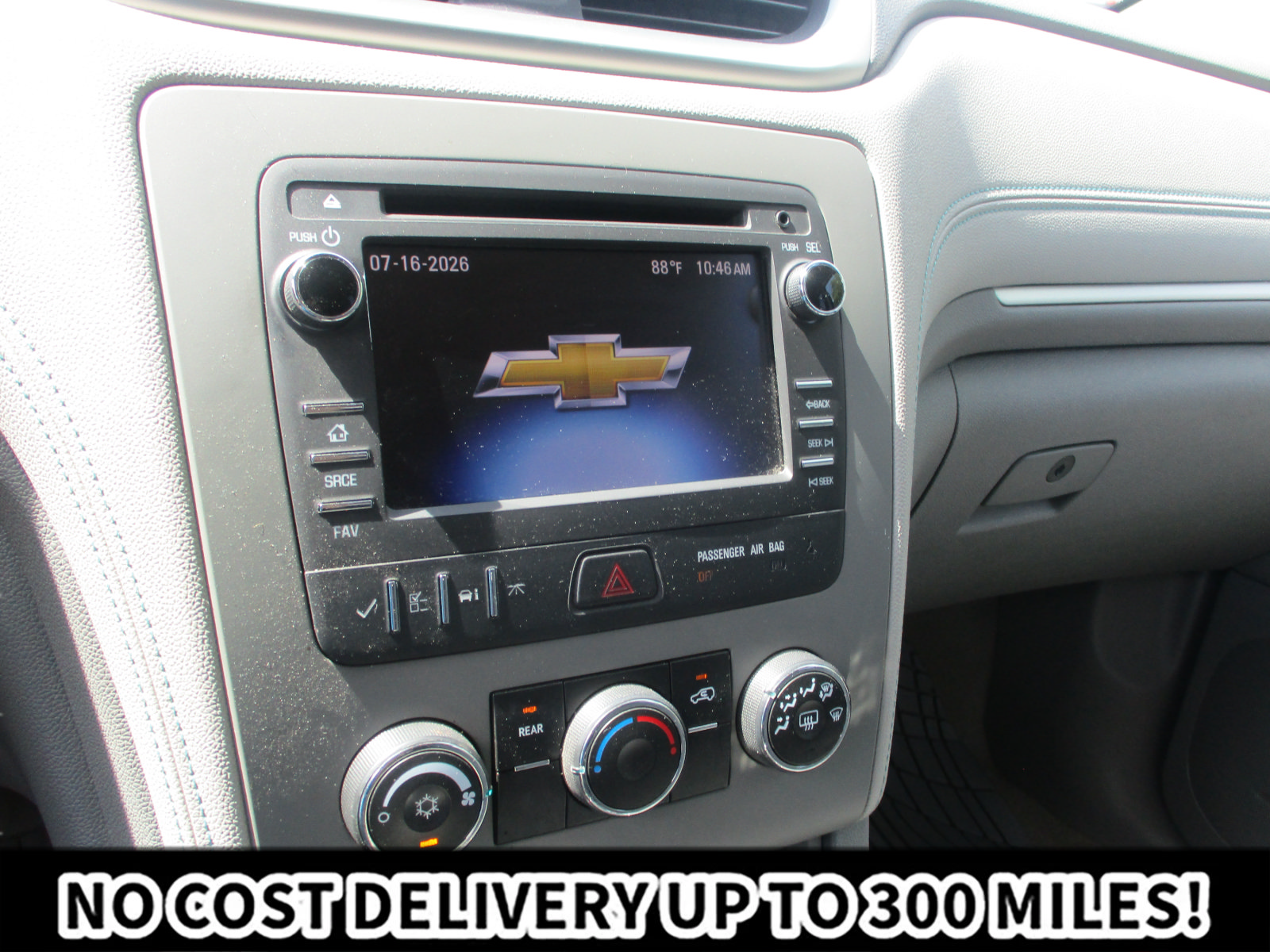 Used 2013 Chevrolet Traverse LS FWD image 21