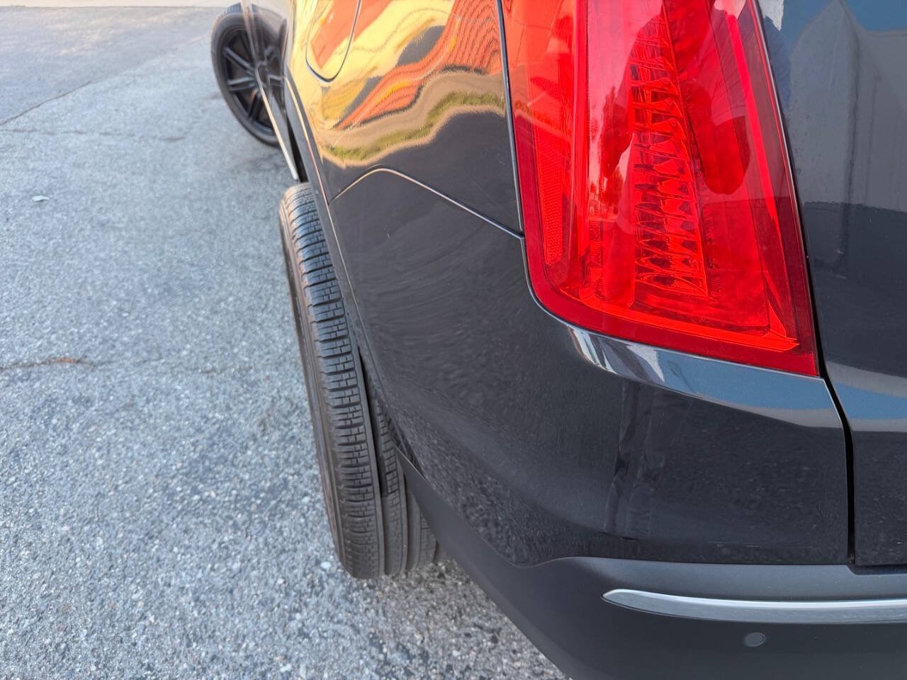 Used 2019 Cadillac XT5 FWD image 12