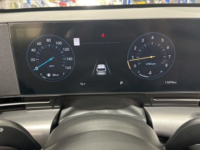 Used 2024 Hyundai Kona Limited AWD/4WD image 59