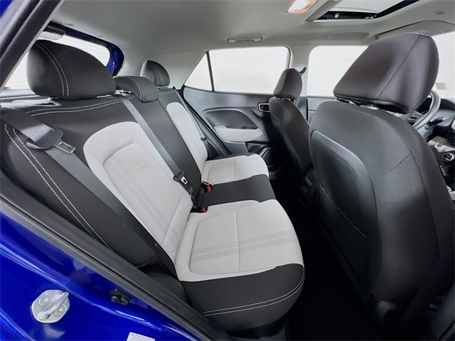 Used 2024 Hyundai Venue SEL image 39