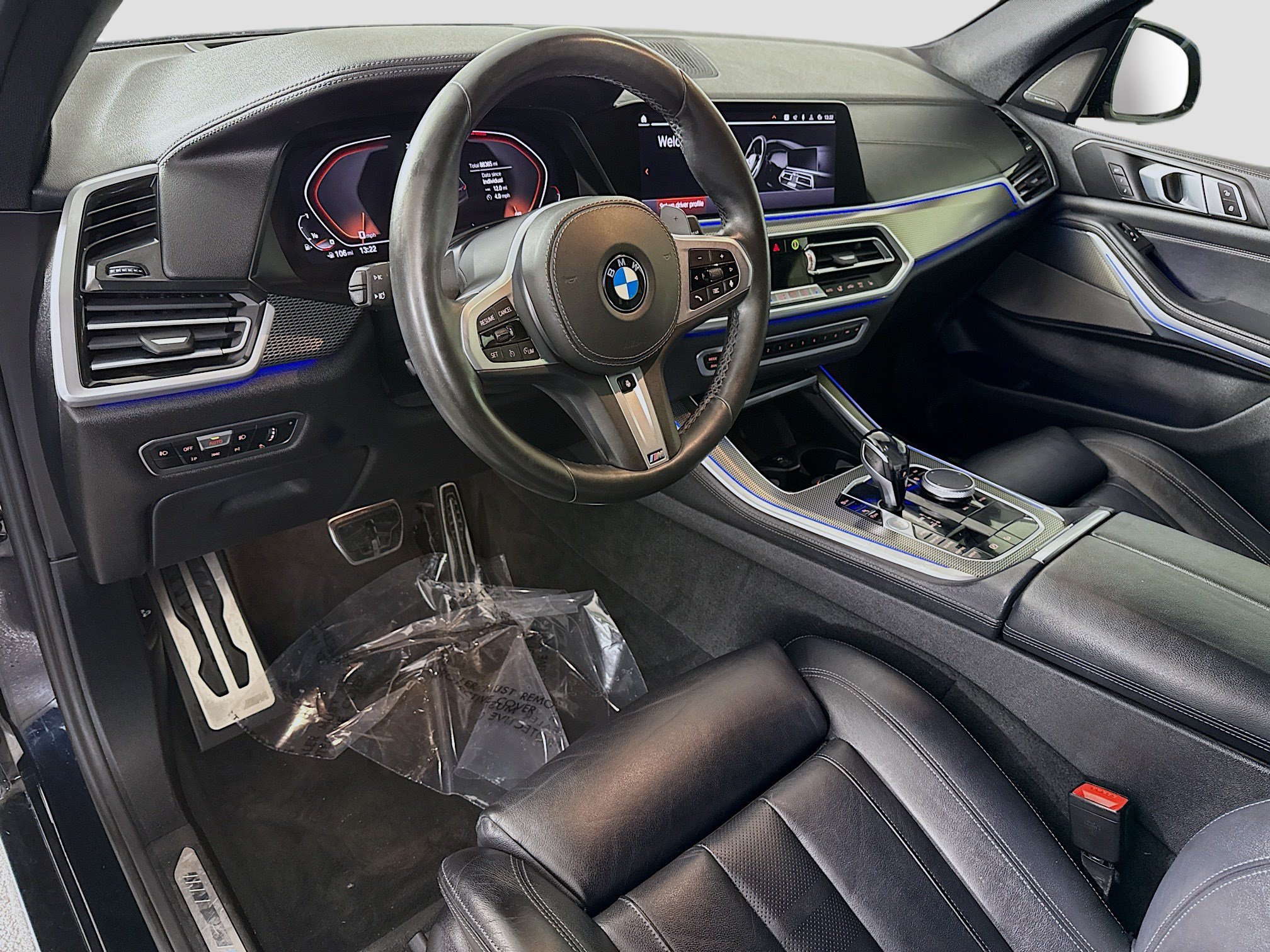Used 2020 BMW X5 M50i w/ Premium Package AWD/4WD image 23