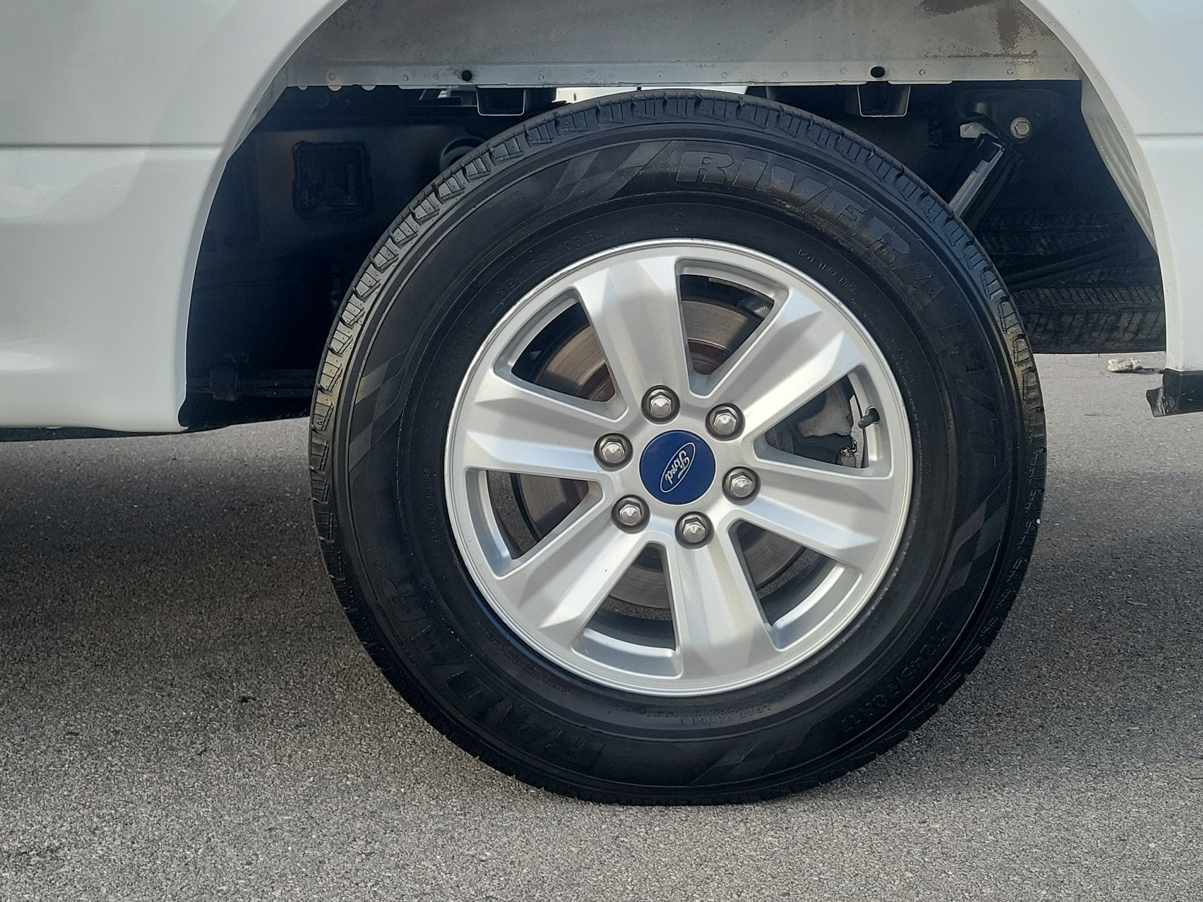 Used 2019 Ford F150 XL w/ Equipment Group 101A Mid RWD image 9