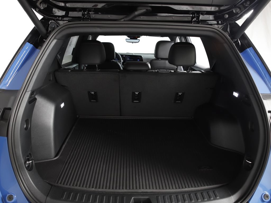 New 2027 Chevrolet Equinox RS w/ Safety and Technology Package AWD/4WD image 11