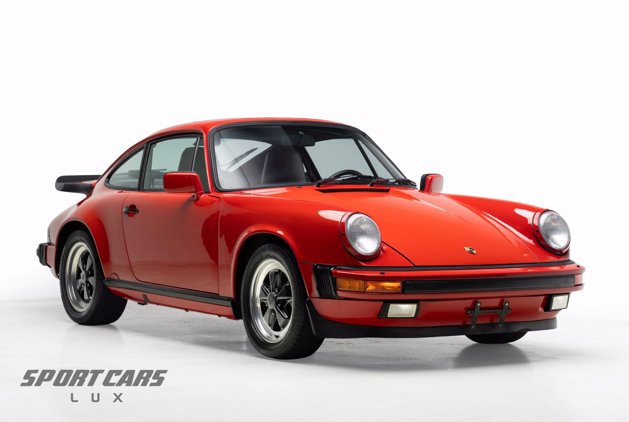 Used 1987 Porsche 911 Carrera RWD image 1