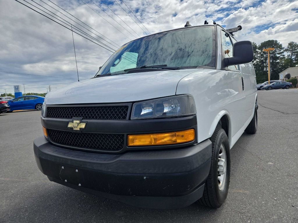 Used 2018 Chevrolet Express 2500 w/ Driver Convenience Package image 1