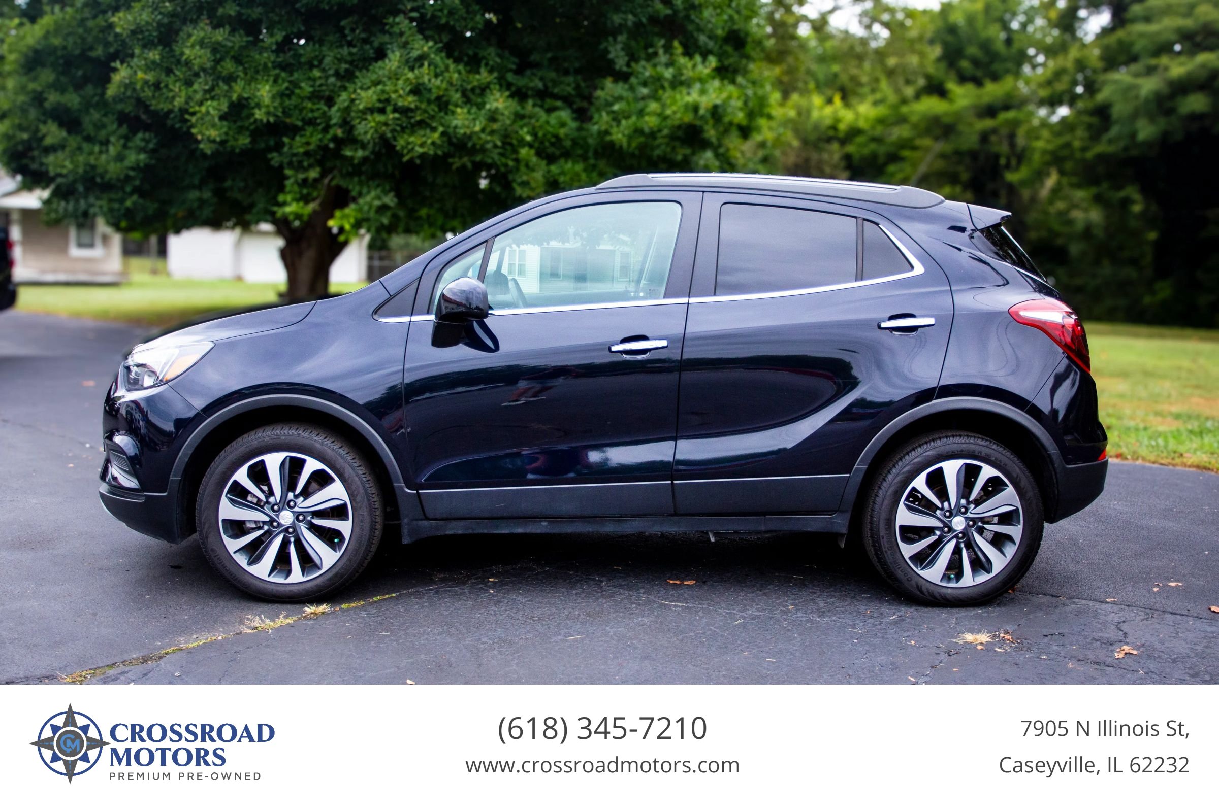 Used 2021 Buick Encore Preferred w/ Safety Package AWD/4WD image 2