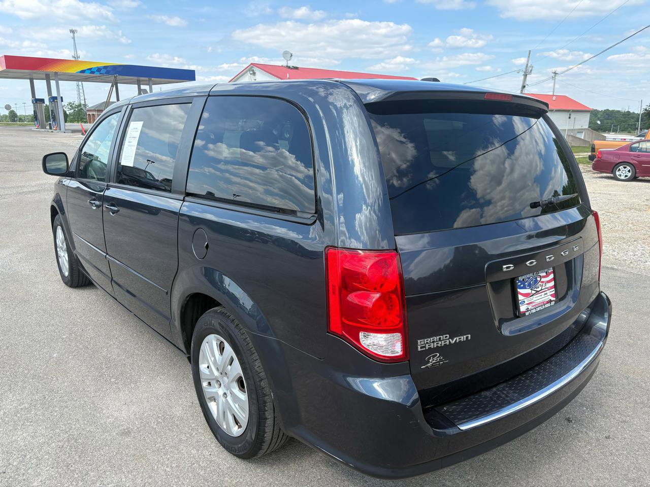 Used 2014 Dodge Grand Caravan SE w/ Quick Order Package 29E SE FWD image 5