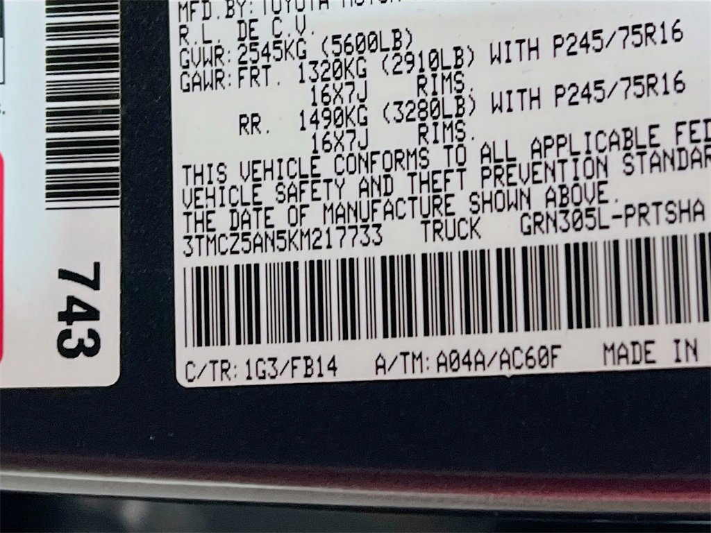 Certified 2019 Toyota Tacoma SR image 29