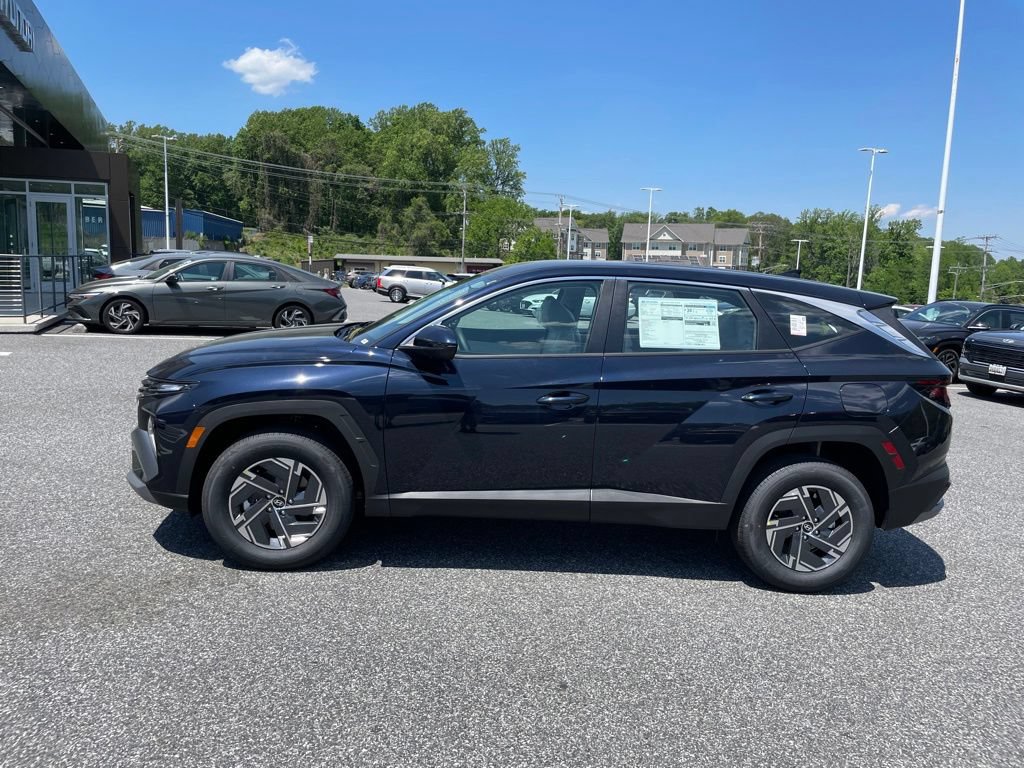 New 2026 Hyundai Tucson Blue SE AWD/4WD image 4