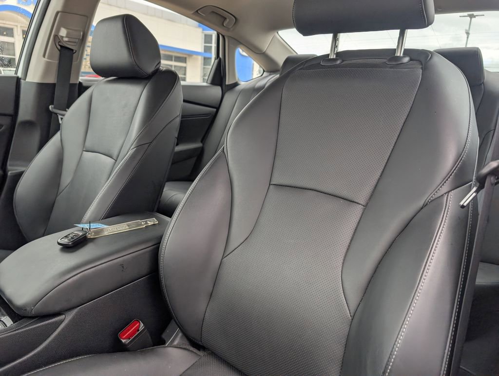 Used 2024 Honda Accord EX-L image 12
