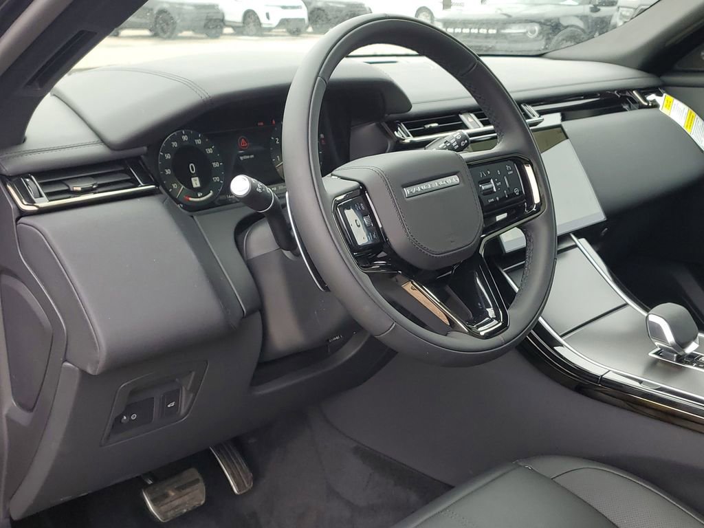 New 2026 Land Rover Range Rover Velar Dynamic SE image 10