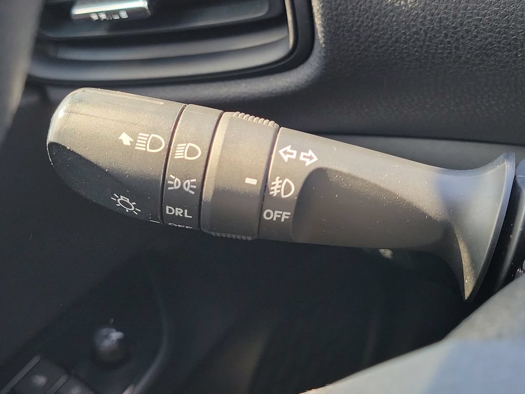 Certified 2020 Toyota Prius LE AWD/4WD image 12