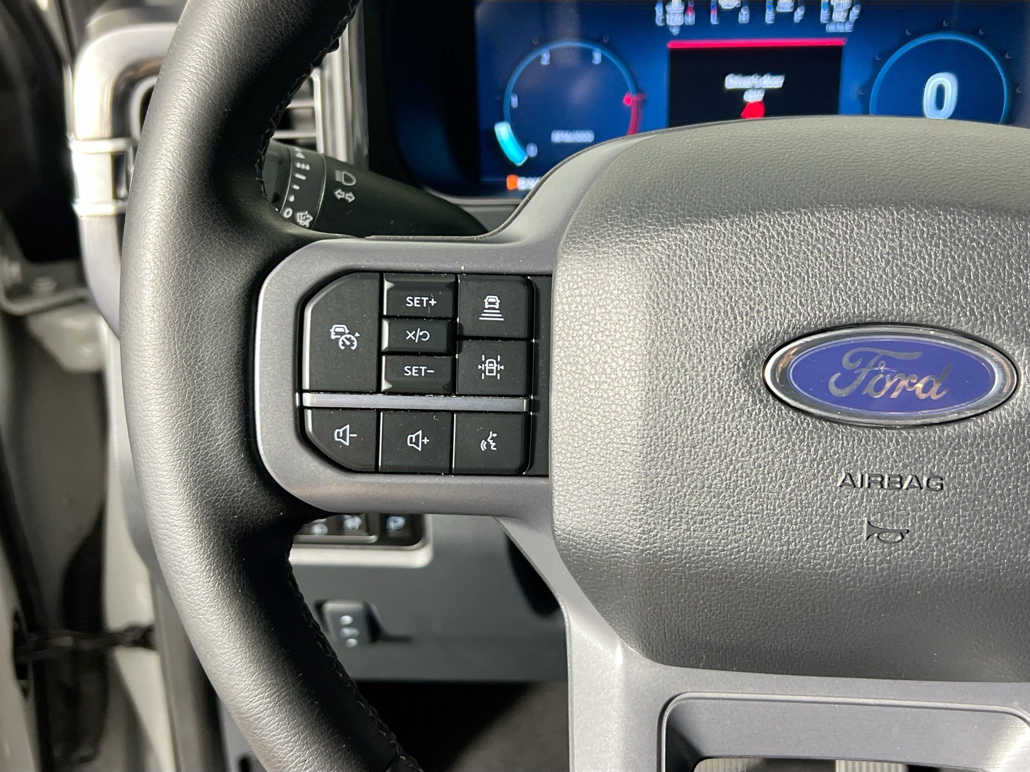 Used 2025 Ford F250 Lariat w/ Lariat Ultimate Package AWD/4WD image 18