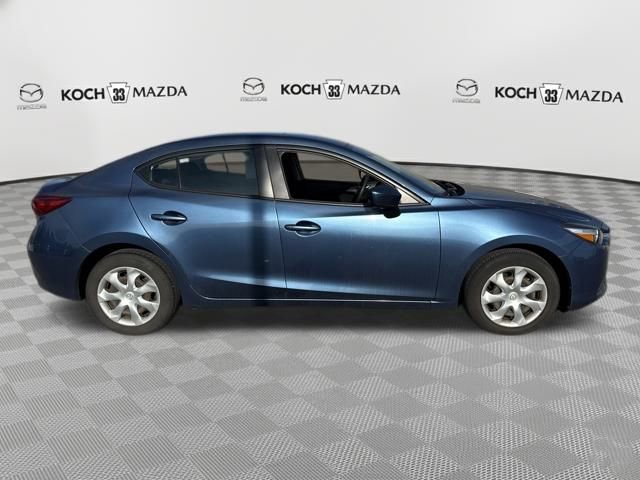 Used 2018 MAZDA MAZDA3 Sport image 8