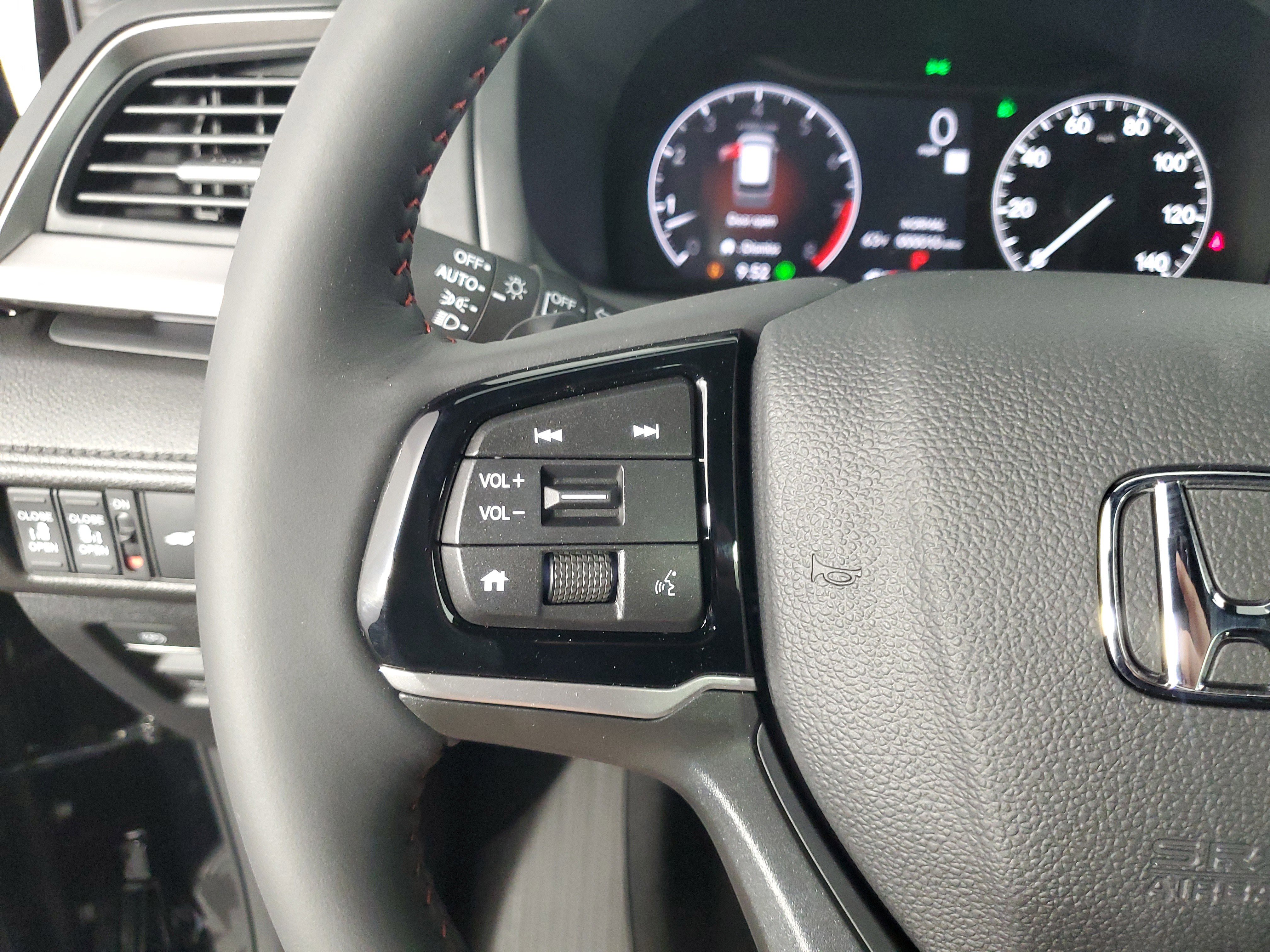 New 2026 Honda Odyssey Sport-L image 26