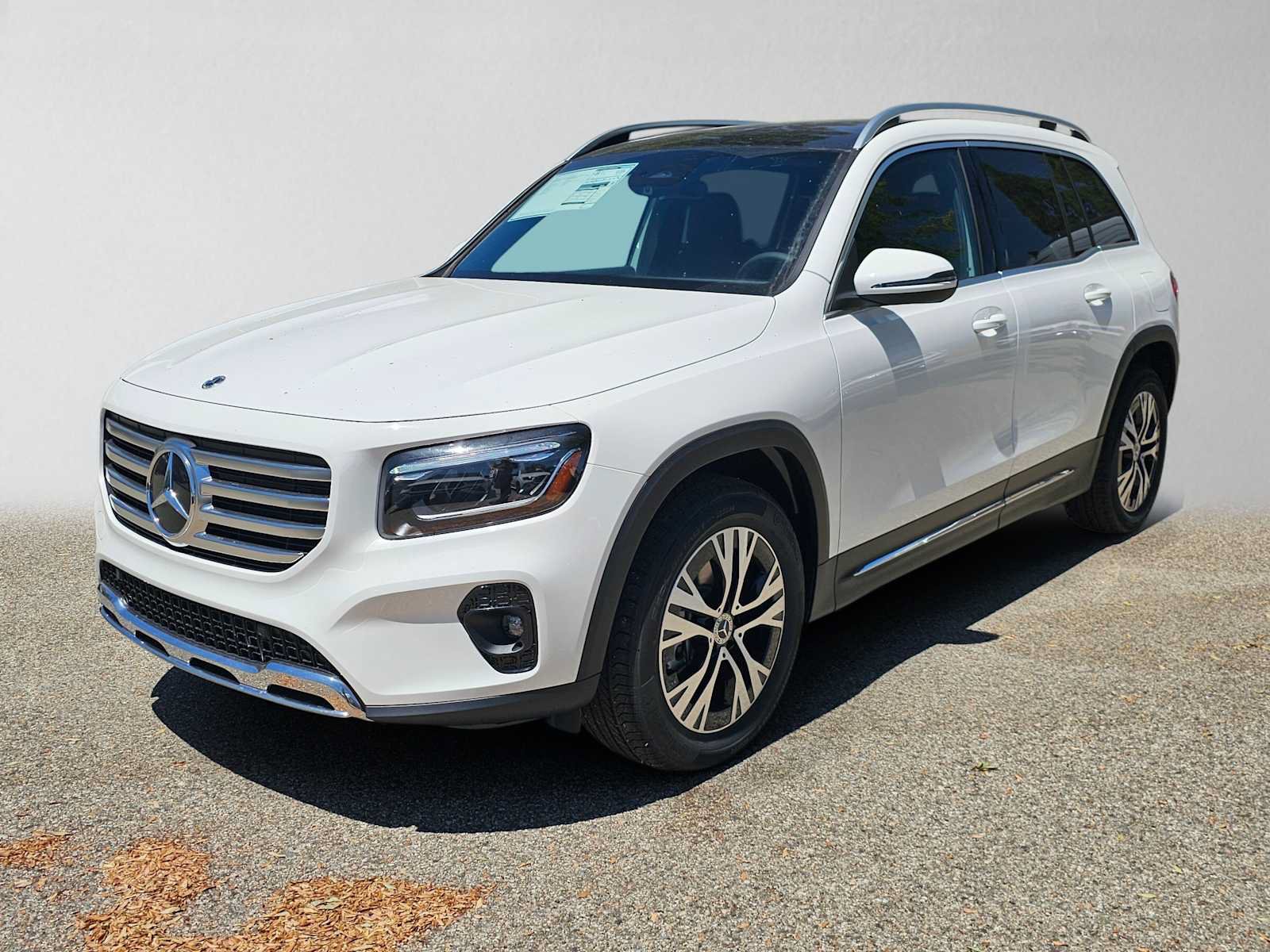 New 2026 Mercedes-Benz GLB 250 image 7